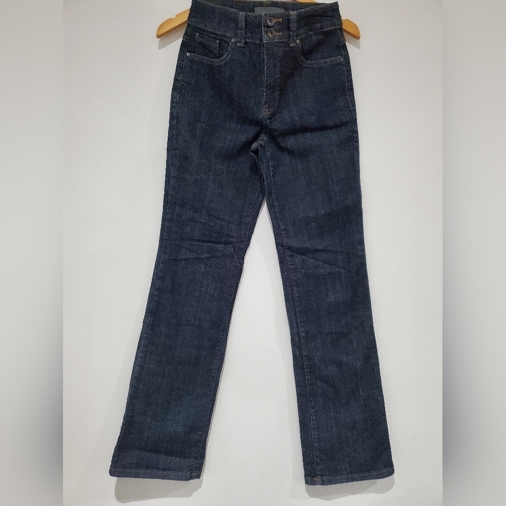 NINE WEST Dark wash bootcut/flare Jean size 2/ waist 25